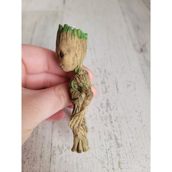 Hallmark I am Groot Marvel Infinity Saga ornament Xmas - Picture 5 of 6